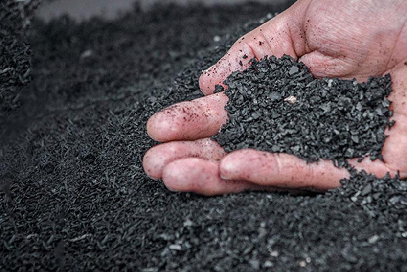 Aplicación de RubberTop Sealer en techo en Puerto Rico